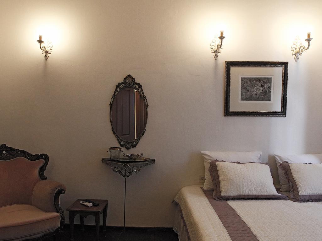 Marjolaine Hotel Ayvalı Rum bild