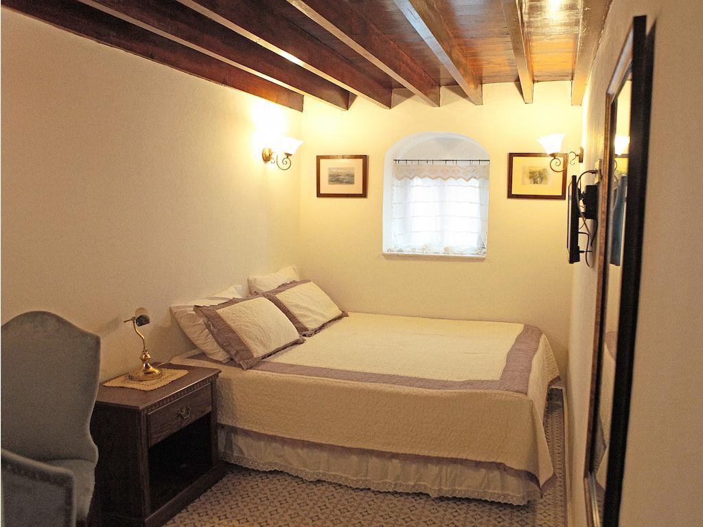 Marjolaine Hotel Ayvalı Rum bild